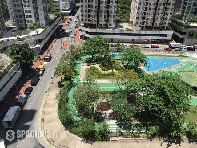 Sha Tin - Lai Shing Garden 01