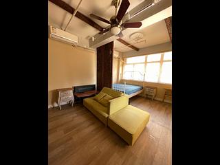 Sai Ying Pun - Koosing Building 02