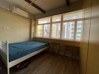 Sai Ying Pun - Koosing Building 04