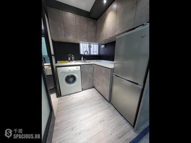 Wan Chai - 2-4, Gresson Street 01