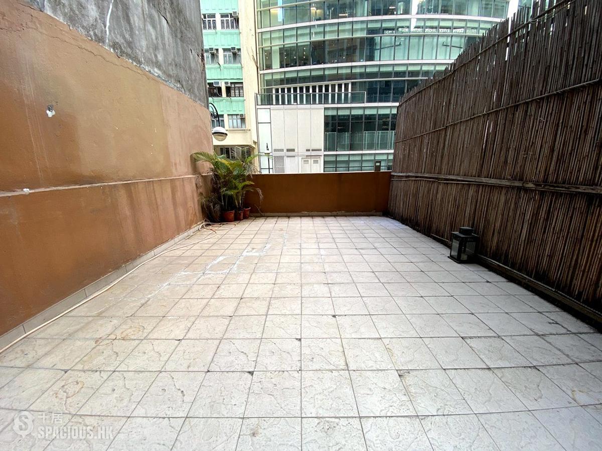 Sheung Wan - Shing Wan Building 01