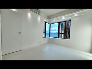 Shek Tong Tsui - The Belcher's Phase 1 Block 2 04