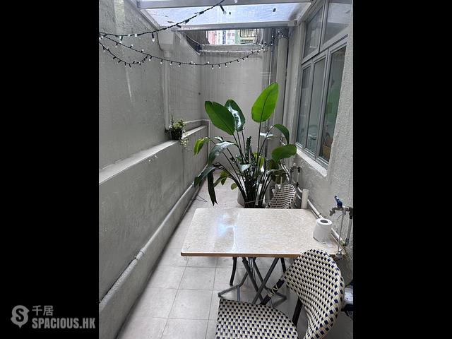 Causeway Bay - 51-53, King's Road 01