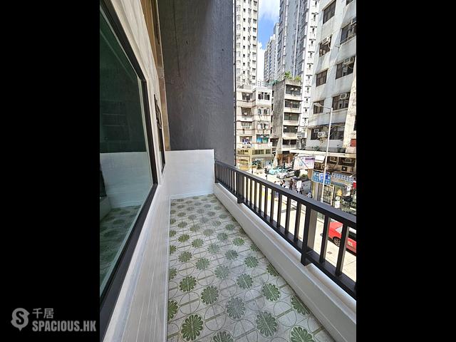 Sai Ying Pun - 393, Queen's Road West 01