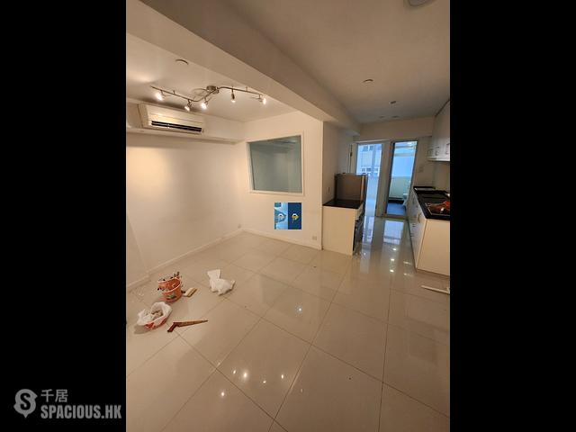 Sheung Wan - Winning House 01