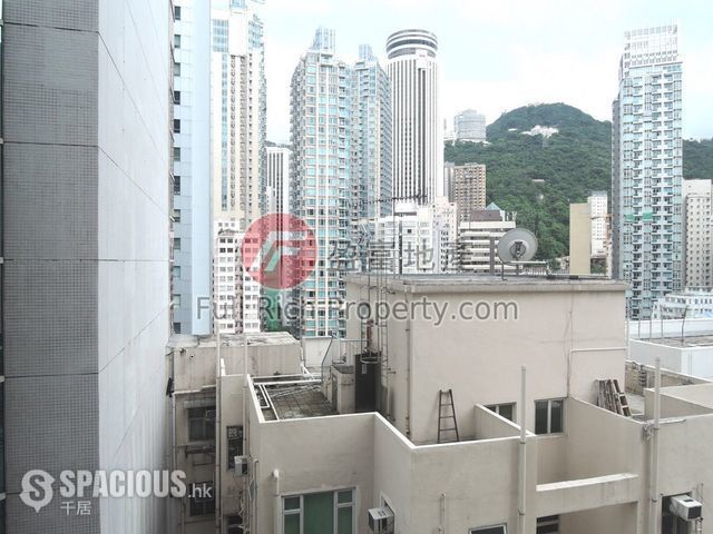 Wan Chai - Gaylord Commercial Building 01