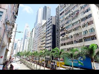 Wan Chai - Woon Yin Building 09