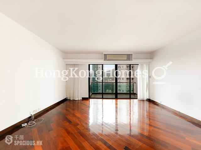 Sha Tin - Evergreen Villa 01