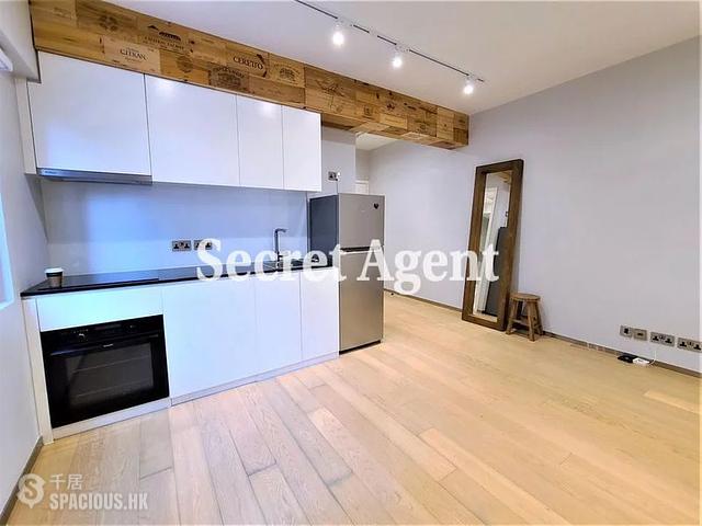 Sai Ying Pun - Western House 01