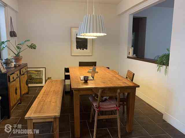 Shilin - No. X, Lane 197, Section 1, Zhiyu Rd, Shilin District, Taipei City, Taiwan 111 03