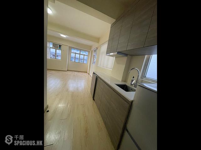 Central - 43, Peel Street 01