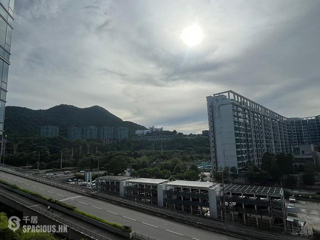 Pak Shek Kok - St Martin Phase 1 Tower 1 01