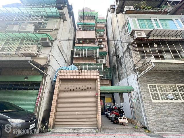 松山區 - 105台灣台北市松山區南京東路五段389巷5弄X號 01