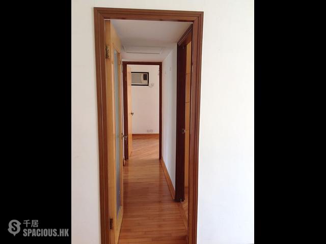 North Point - Villa Claire 01