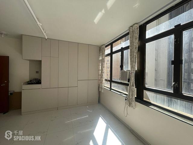 Sheung Wan - 17, Ko Shing Street 01