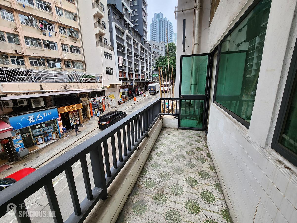 Sai Ying Pun - 393, Queen's Road West 01