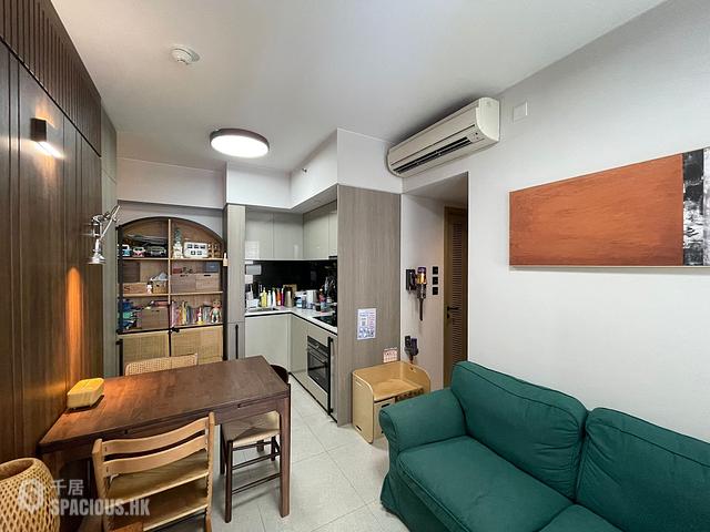 Yuen Long - Atrium House 01