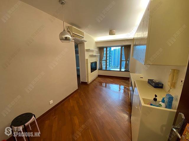 Tseung Kwan O - Tseung Kwan O Plaza Phase 1 Block 3 01