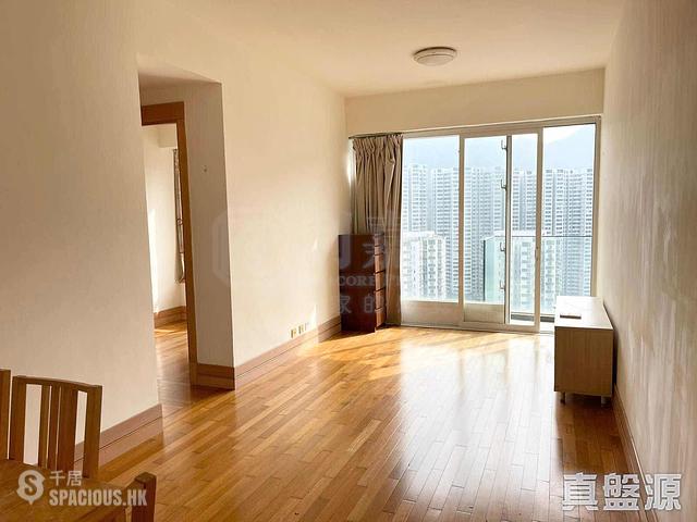 Quarry Bay - The Orchards Block 1 01