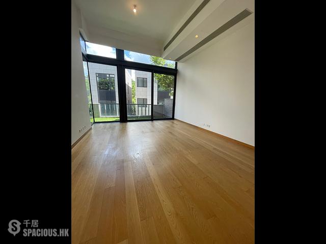 Gold Coast / So Kwun Wat - The Drake 01
