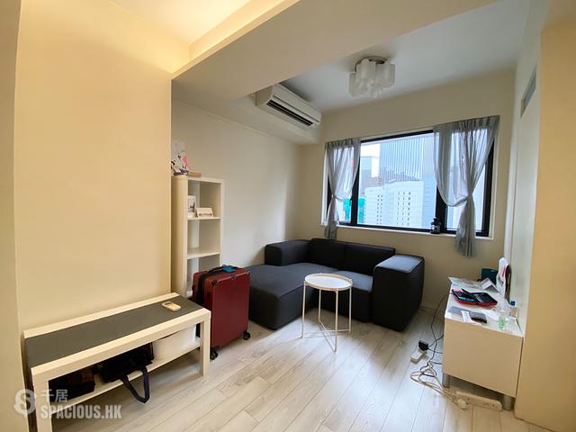Wan Chai - Kwong Sang Hong Building Block C 01