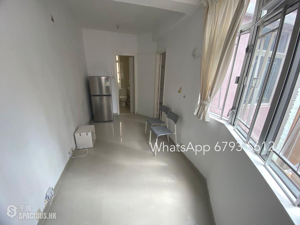 Causeway Bay - 32, Tang Lung Street 01