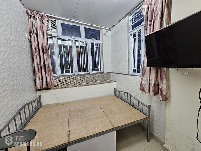 Wan Chai - 221-221A, Wan Chai Road 01