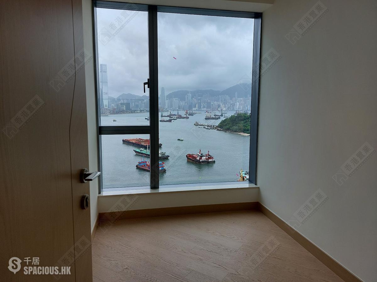 Cheung Sha Wan - Grand Victoria Phase 1 Grand Victoria I Block 2 01