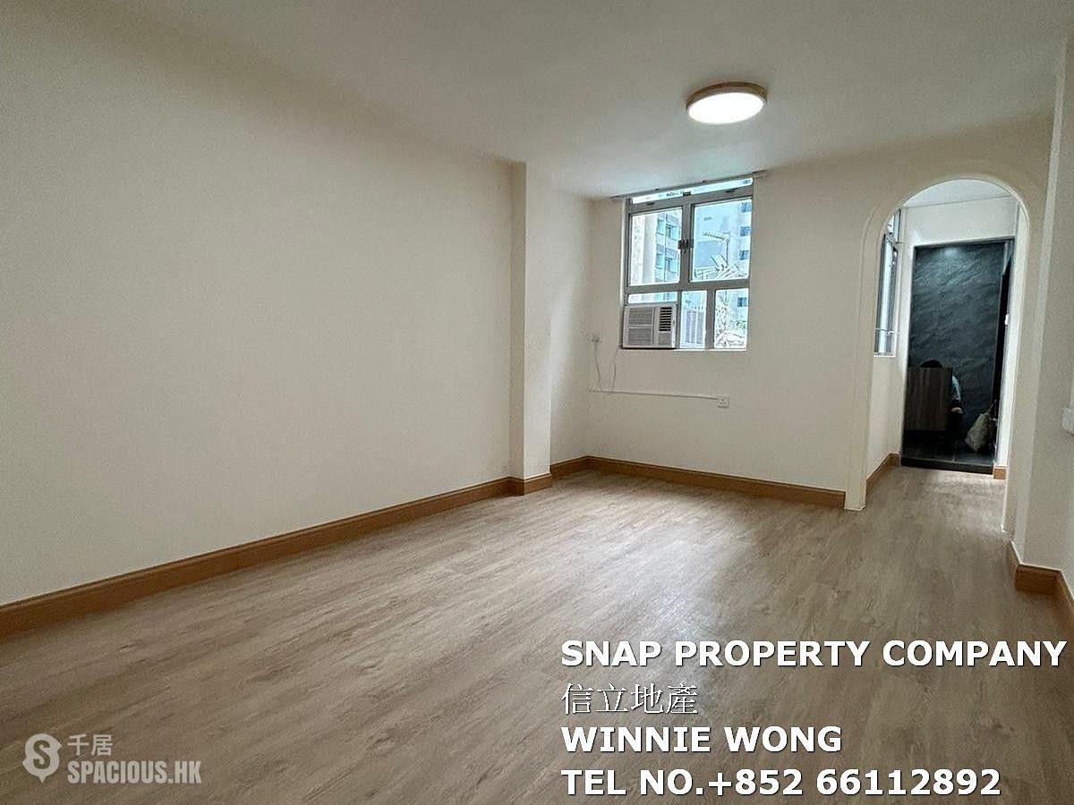 Sai Ying Pun - 307, Queen's Road West 01