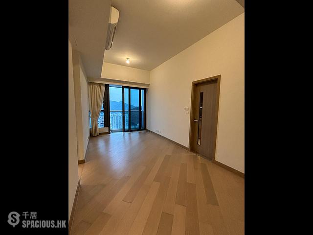 Shau Kei Wan - Lime Gala Block 1A 01