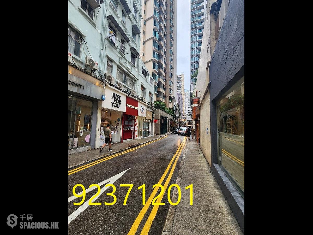 Wan Chai - 136, Queen's Road East 01