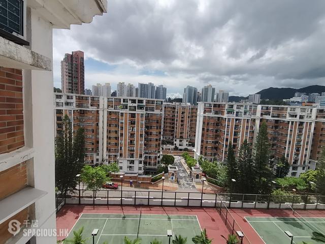 Yau Yat Chuen - Parc Oasis Block 4 01
