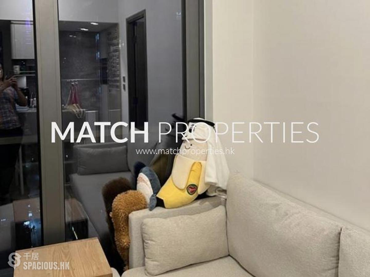 Sai Ying Pun - 15 Western Street 01