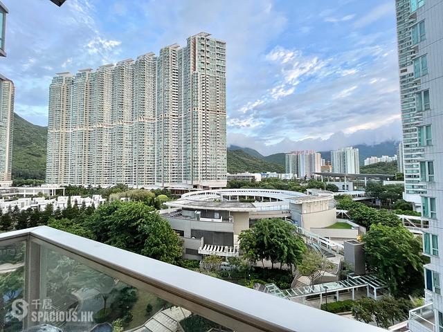 Tung Chung - Coastal Skyline Phase 4 Le Bleu Deux Block 2 01