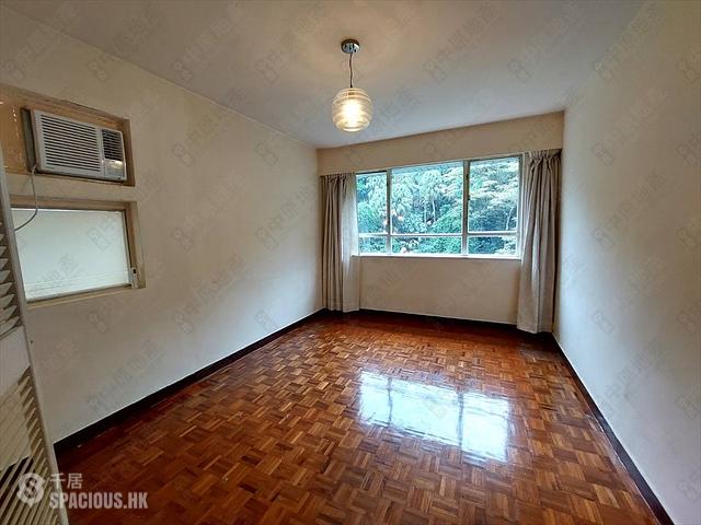 Pok Fu Lam - Baguio Villa Block 24 01