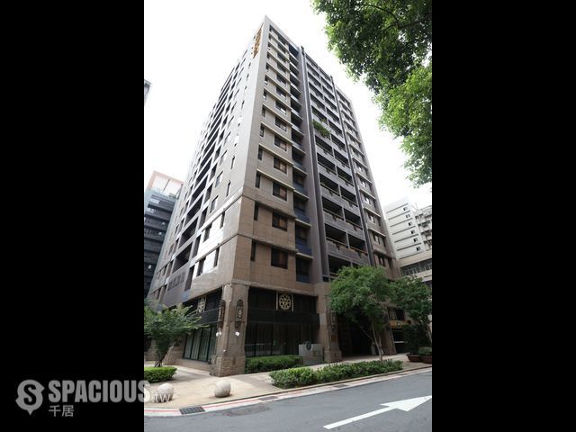 Zhongshan - No. XX, Lane 62, Section 2, Xinsheng North Road, Zhongshan District, Taipei City, Taiwan 10491 01