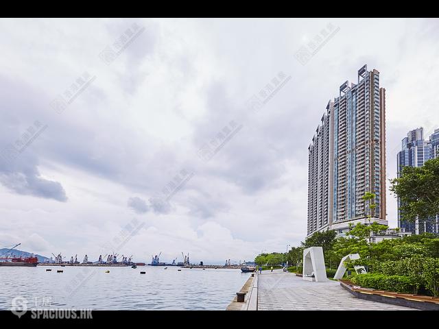 Tai Kok Tsui - One Silversea Tower 5 01