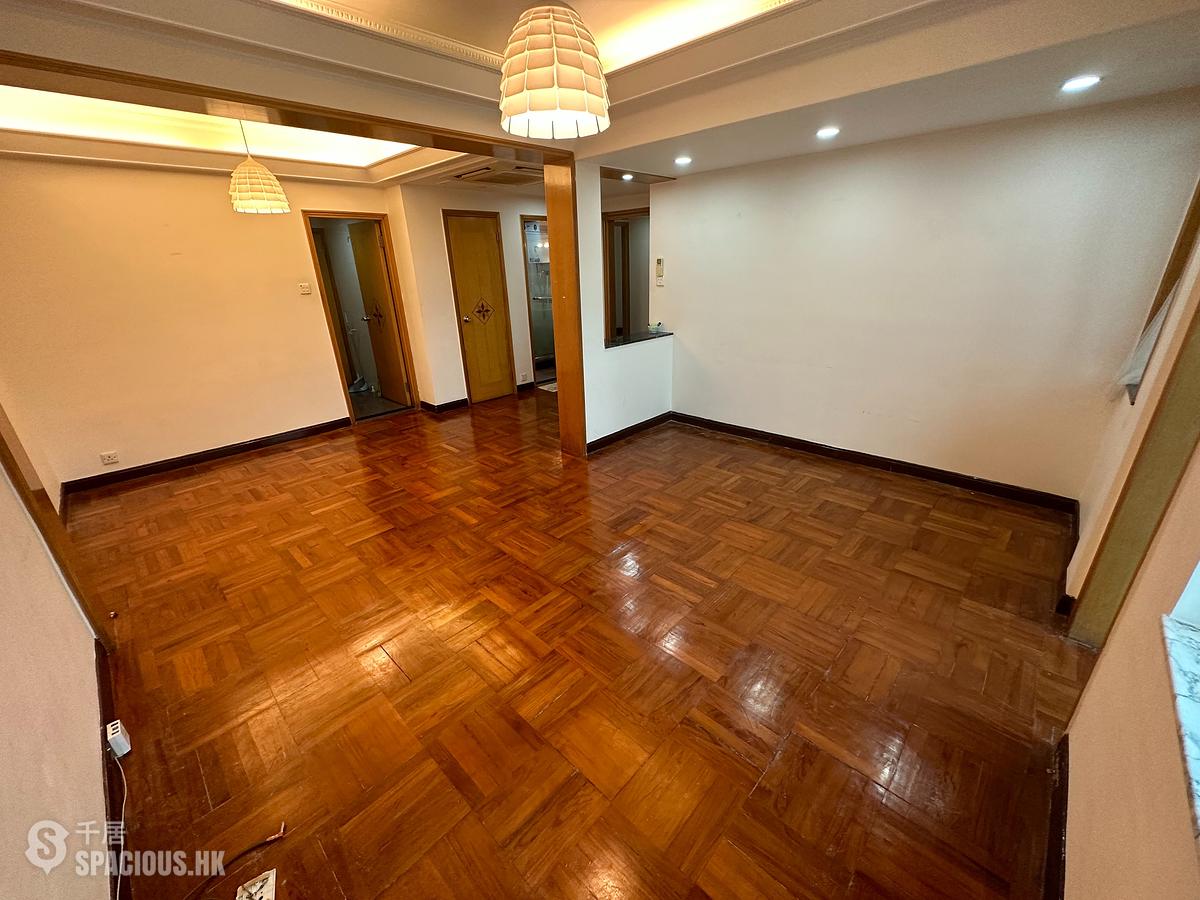 Causeway Bay - Riviera Mansion 01