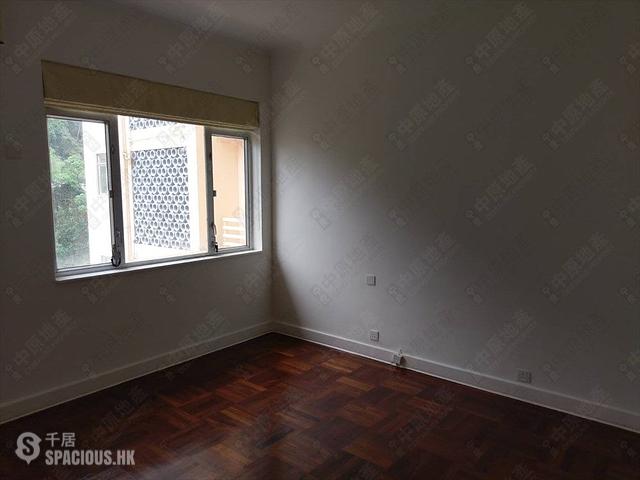 Pok Fu Lam - Blarney Stone Villas 01