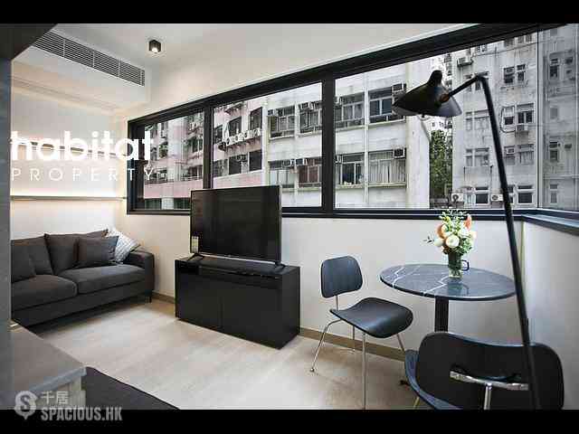 Sheung Wan - 379, Queen's Road Central 01