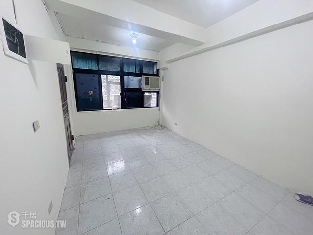 Sanchong - No. XX, Lane 327, Ren'ai St, Sanchong District, New Taipei City, Taiwan 241 01