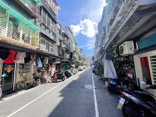 Sanchong - XX Lane 327, Ren'ai Street, Sanchong, Taipei 18