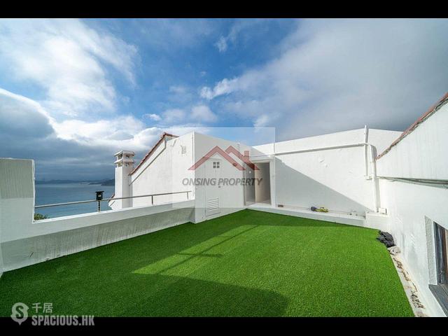 Repulse Bay - 19 Headland Road 01