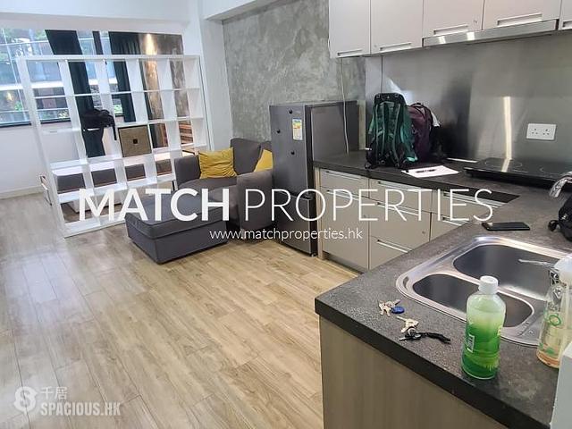 Wan Chai - 253, Queen's Road East 01