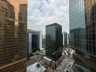 Admiralty - Lippo Centre - Tower 2 07