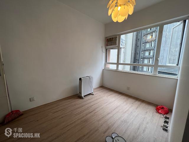 Sheung Wan - 19, Ko Shing Street 01