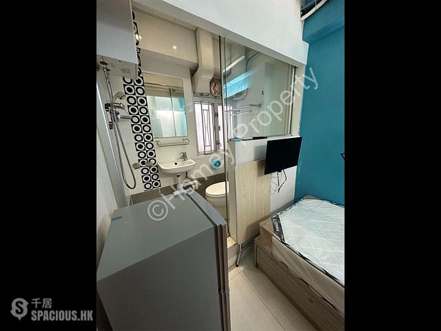 Tsim Sha Tsui - 9-11A, Lock Road 01