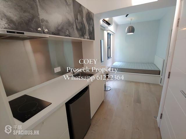 Sai Ying Pun - 136, Queen's Road West 01