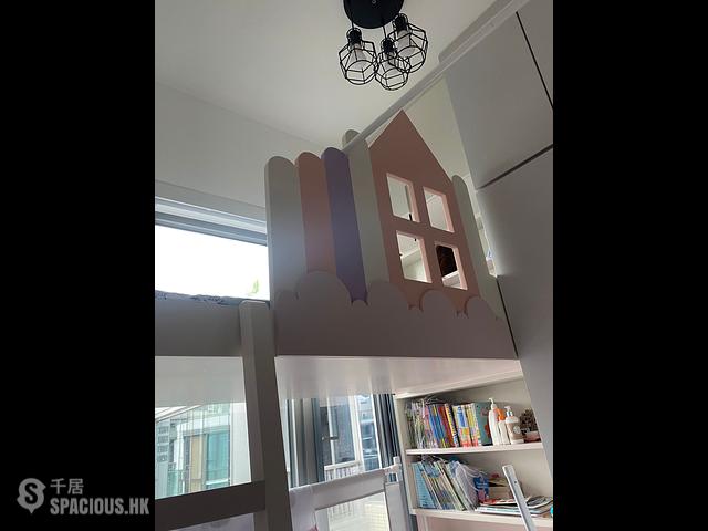 Pak Shek Kok - St Martin Phase 1 Tower 3 01