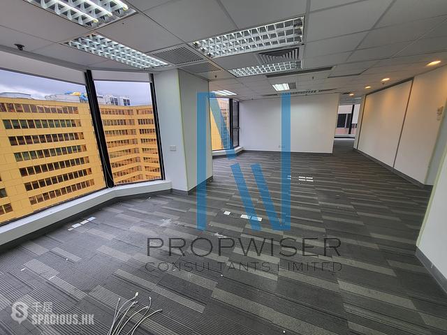 Tsim Sha Tsui East - South Seas Centre - Tower 2 01